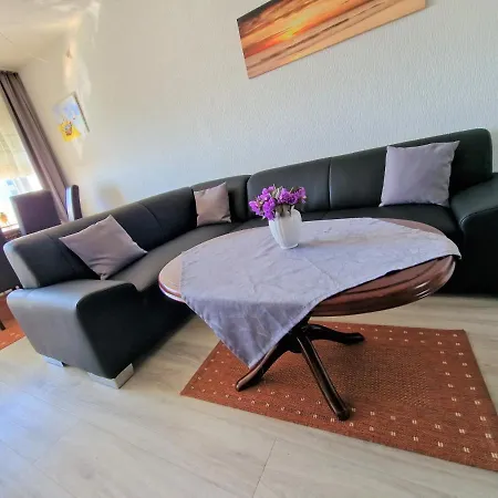 M03-06 Апартаменты Хайлигенхафен